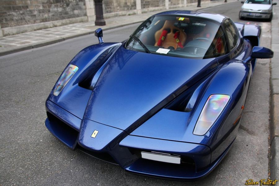 Blue-Enzo-Ferrari.